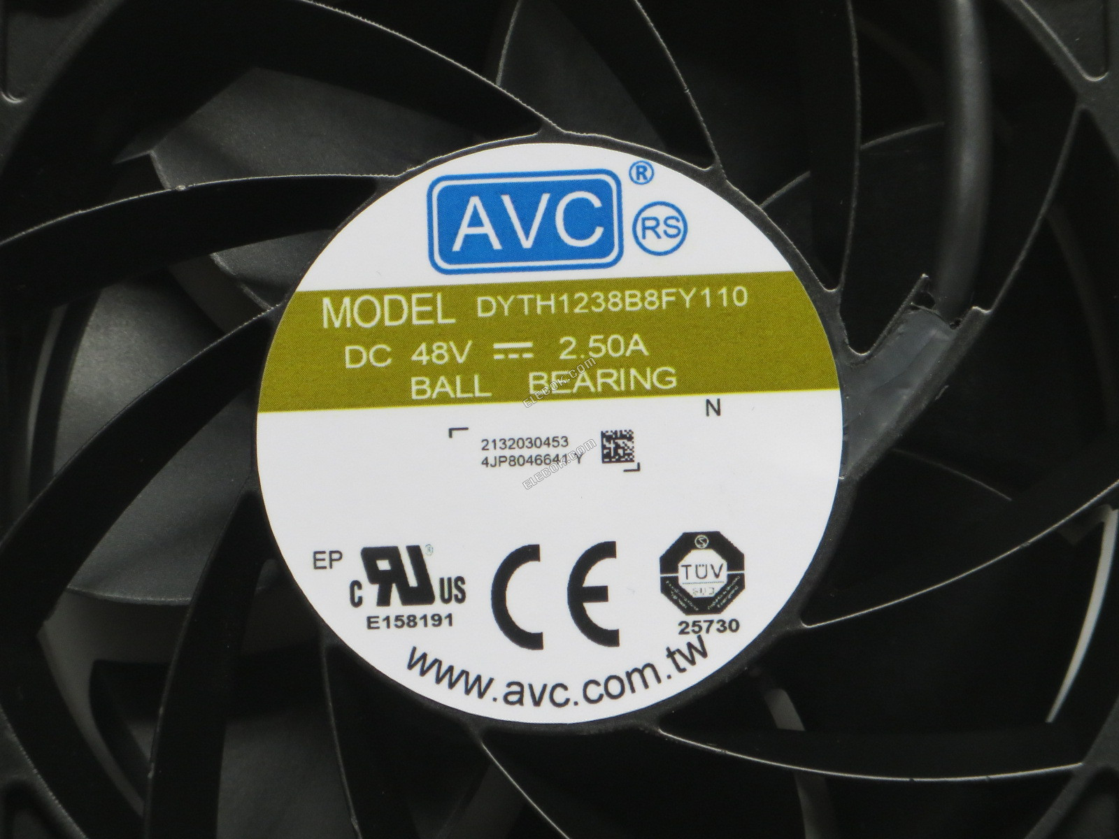 AVC DYTH1238B8FY110 48V 2.50A 4 vezeték Hűtőventilátor - használatlan régi készlet 