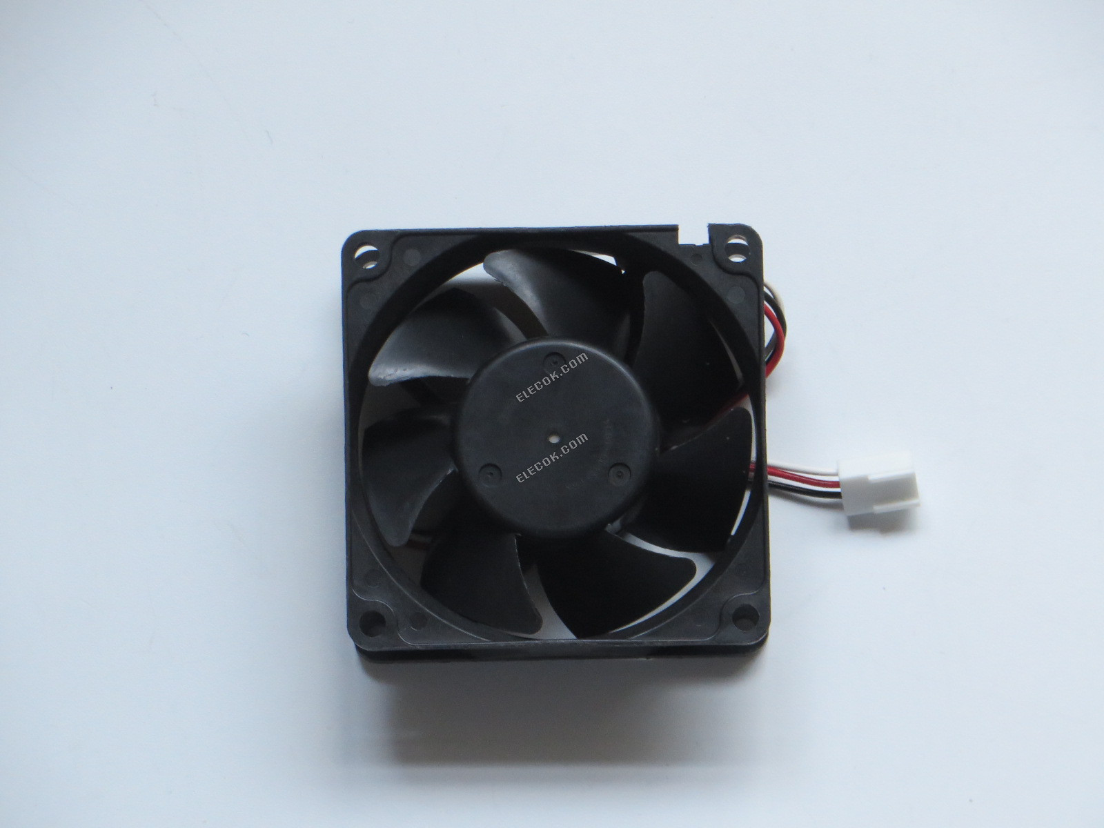 NMB 2810KL-04W-B89 12V 0.40A 3 vodiče Chladicí Ventilátor 