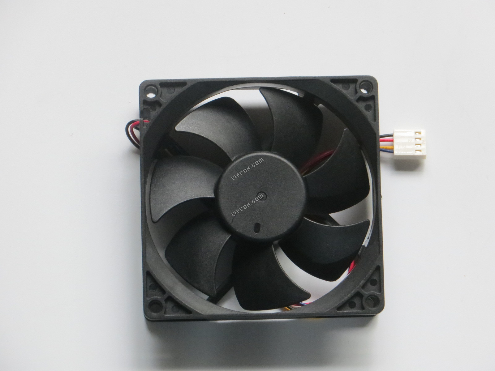 EVERFLOW F129025SU DC 12V 0,38A 4 vezeték Hűtőventilátor, helyettesítő négyzet alak, méret egyezik 90*90*25MM 
