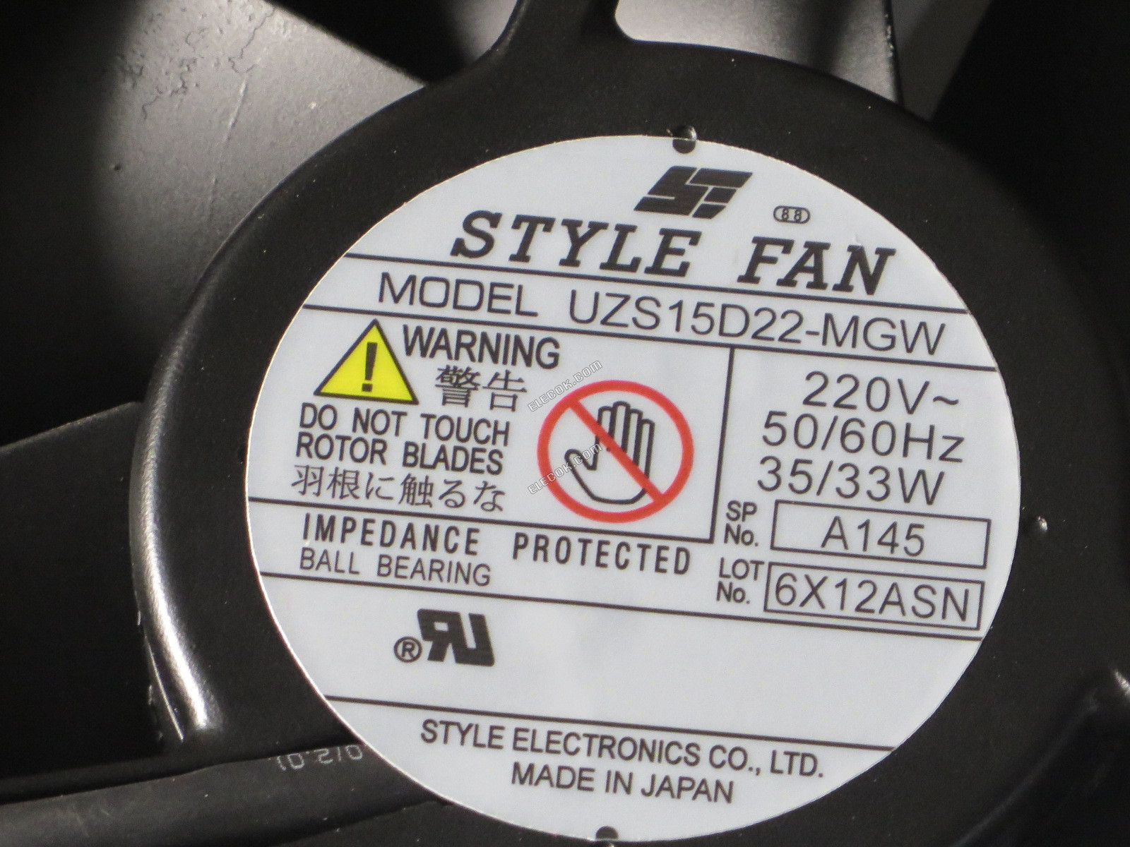 STíLUS UZS15D22-MGW 220V 35/33W Hűtőventilátor csatlakozó nélkül felújított 
