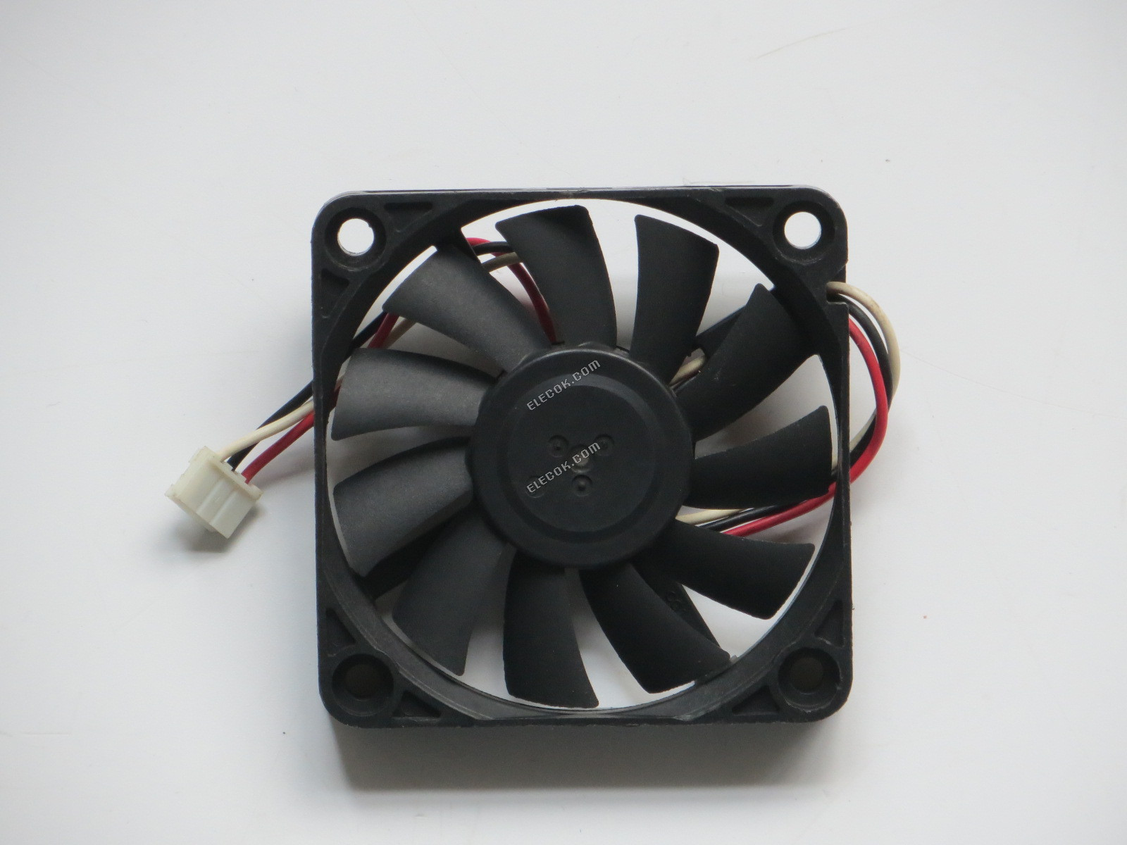 NIDEC D06X-12TL 19A 12V 0.10A 3 vodiče Chladicí Ventilátor 