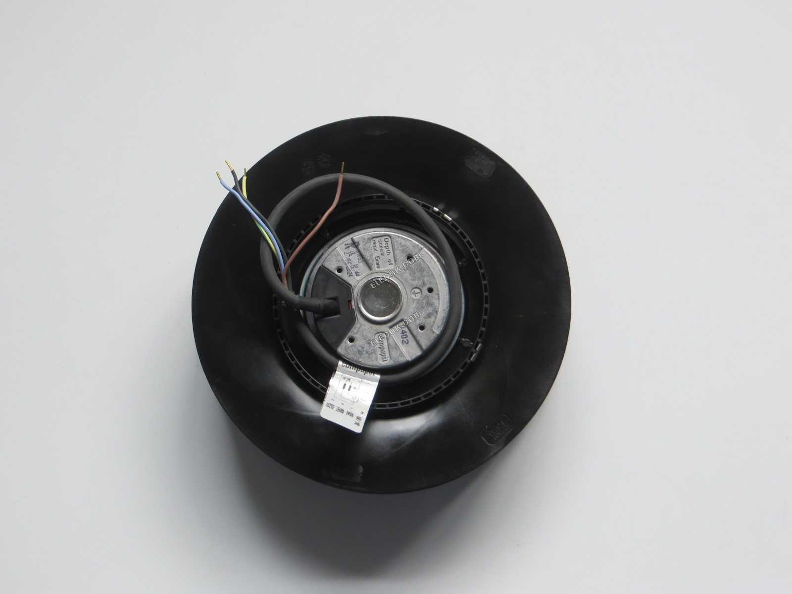 Ebmpapst R2E220-RB06-01 230V 50/60HZ 4 vodiče Chladicí Ventilátor 