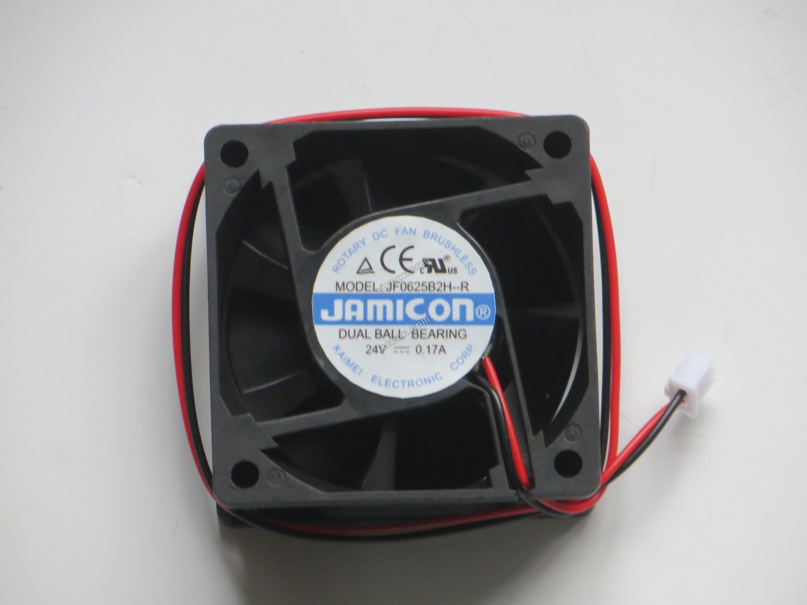 Jamicon JF0625B2H-R Server - čtvercový Ventilátor 24V0.17A, sq60x60x25mm, 2W 2 Vodiče 