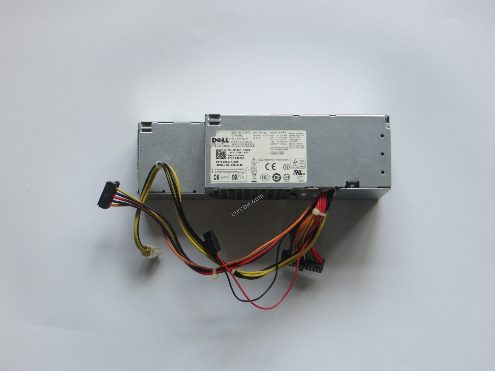 Dell PowerEdge 760 Server - Napájecí Zdroj 235W, L235P-01, FR610, PS-5231-5DF-LF, Použitý 