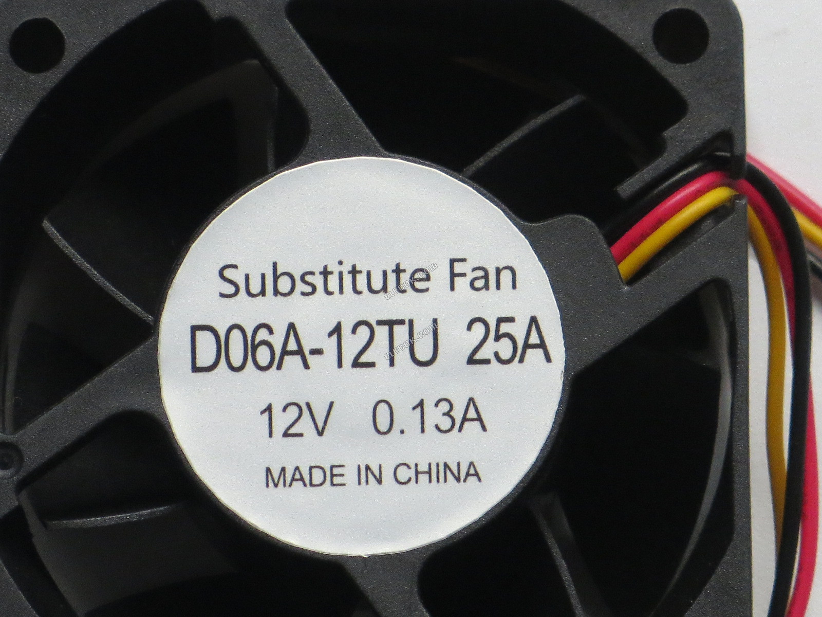 Nidec D06A-12TU 25A 12V 0,13A 3 vodiče Ventilátor, náhrada 