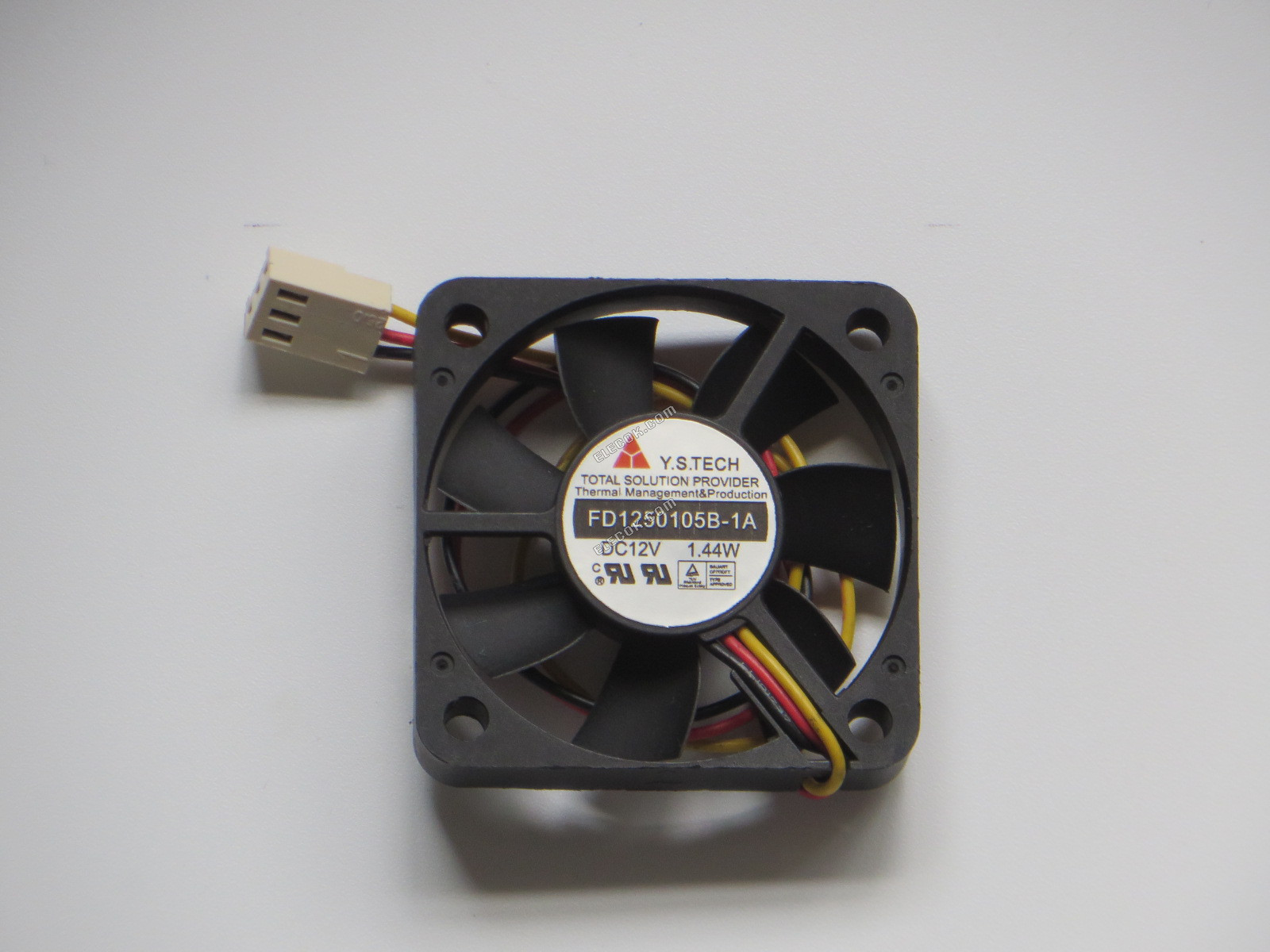 Y.S.TECH FD1250105B-1A 12V 1,44W Chladicí Ventilátor 