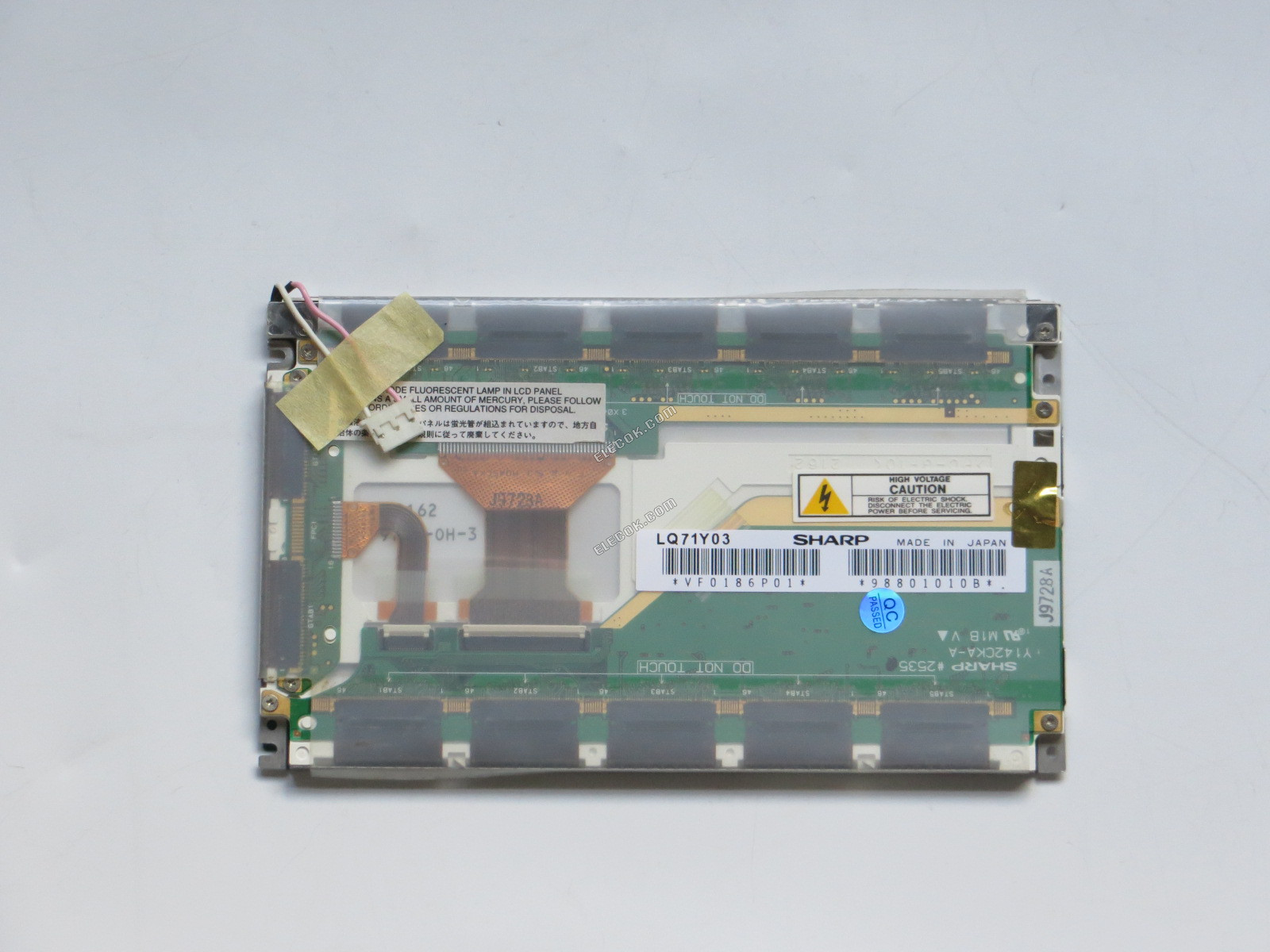 LQ71Y03 SHARP 7,1" A-Si TFT-LCD Panel 