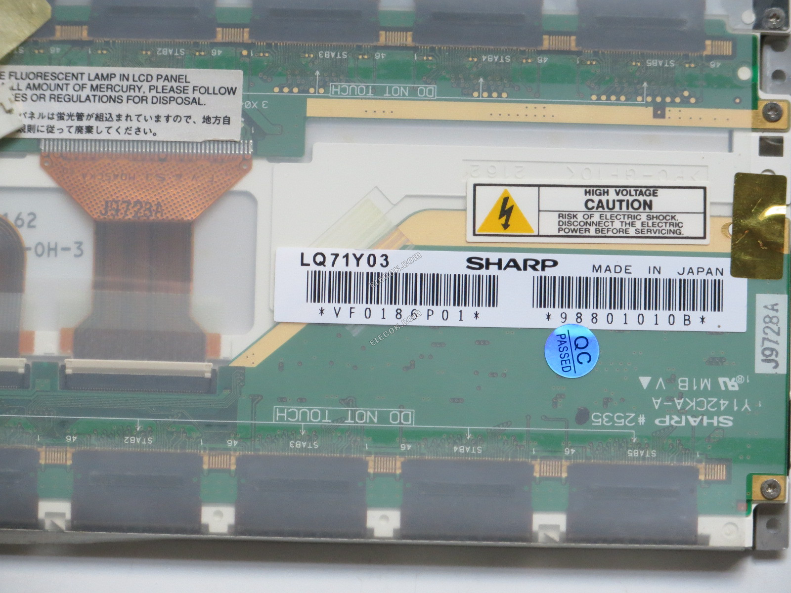 LQ71Y03 SHARP 7,1" A-Si TFT-LCD Panel 