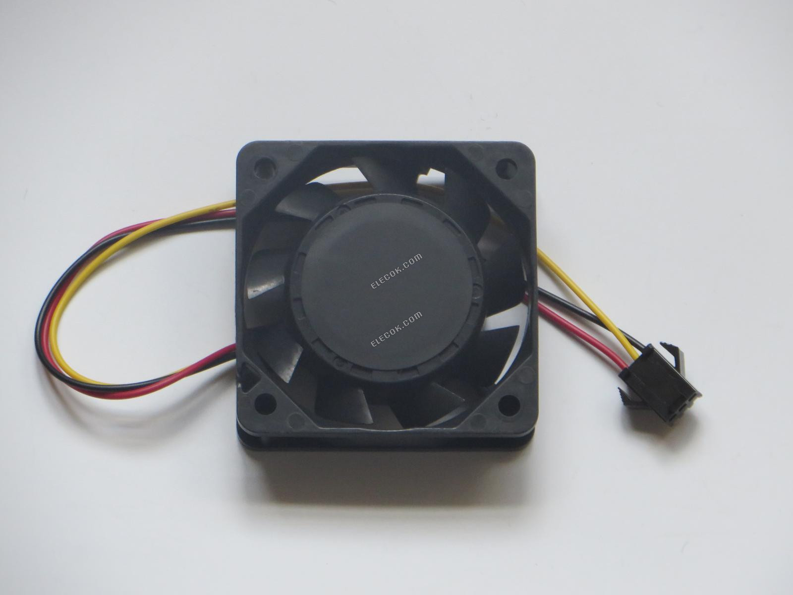 SANYO 109P0524A7D03 24V 0,11A 3 vezeték hűtőventilátor, felújított 