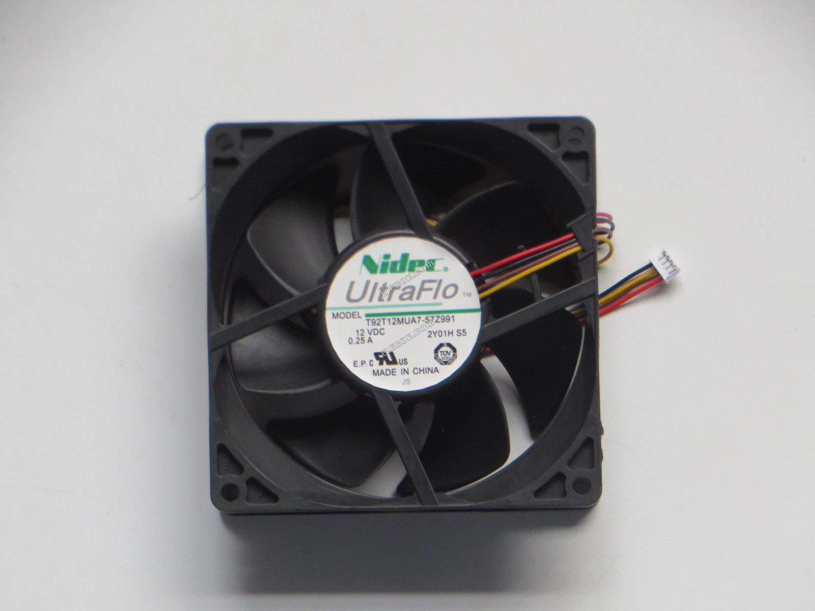 Nidec T92T12MUA7-57Z991 12VDC 0,25A 4 vodiče Chladicí Ventilátor 