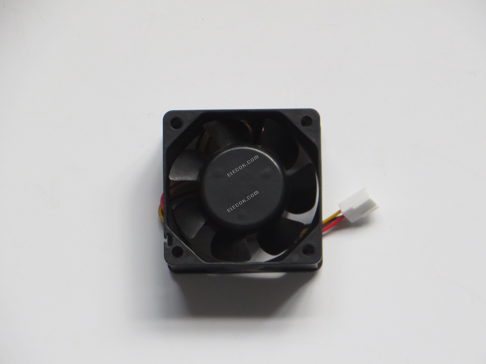 Sanyo 109R0612H4D01 12V 0,11A 3wire Chladicí Ventilátor 