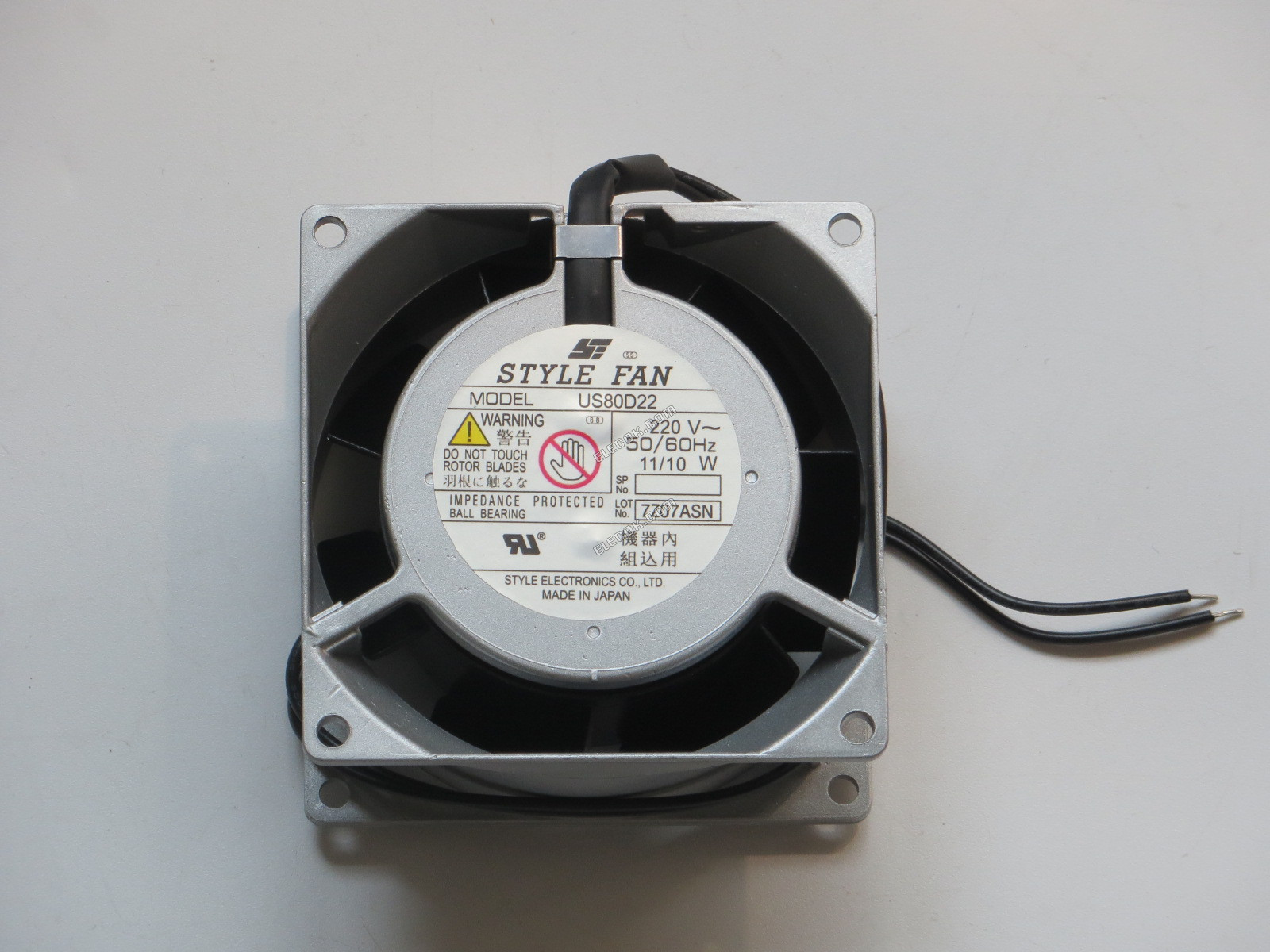 STíLUS VENTILáTOR US80D22 220V 11/10W 2 vezeték hűtőventilátor 