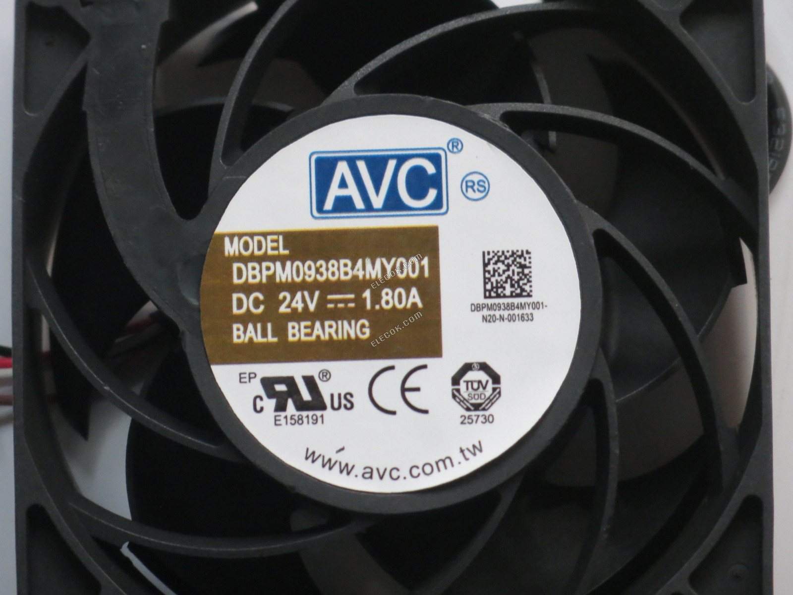 AVC DBPM0938B4MY001 24V 1,8A 4 vodiče Chladicí Ventilátor 