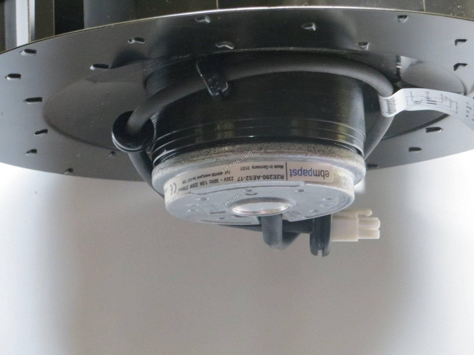 EBMPAPST R2E280-AE52-17 230V 50HZ 1.0A 225W Hűtőventilátor 