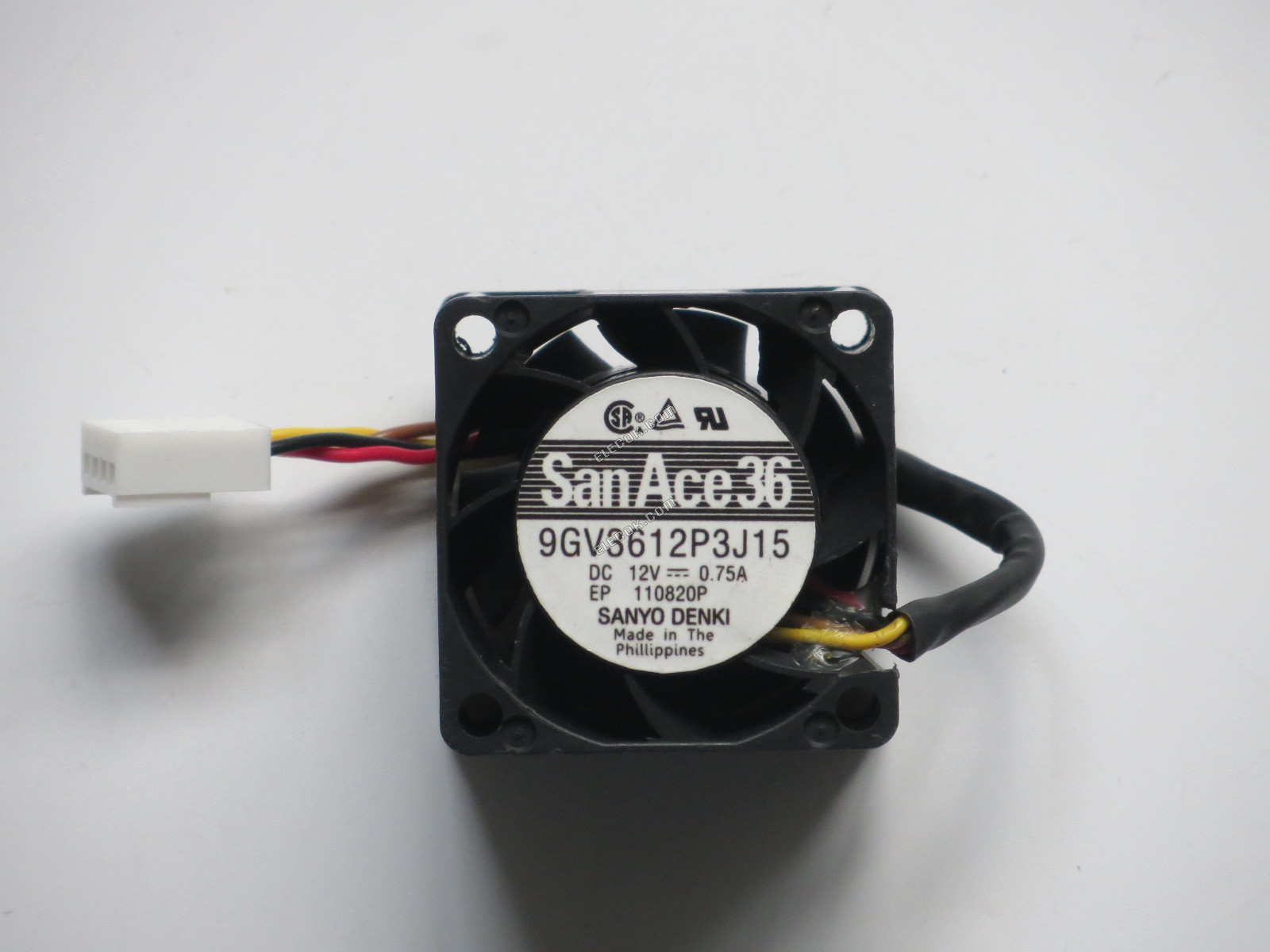 Sanyo Denki 9GV3612P3J15 12V 0,75A 4wries Szerver Négyzetes Ventilátor 