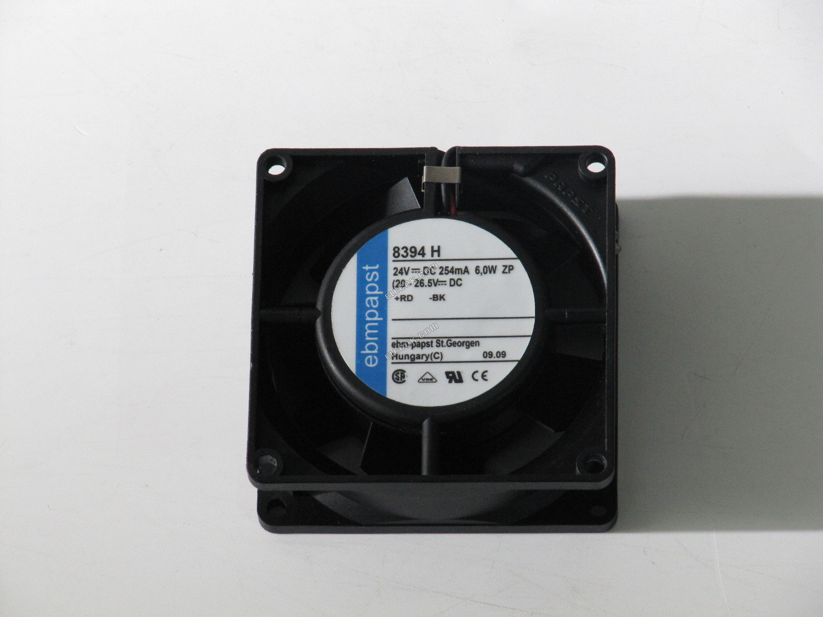 ebm-papst 8394H 24V DC 254mA 6.0w Chladicí Ventilátor se zásuvkovým připojením 