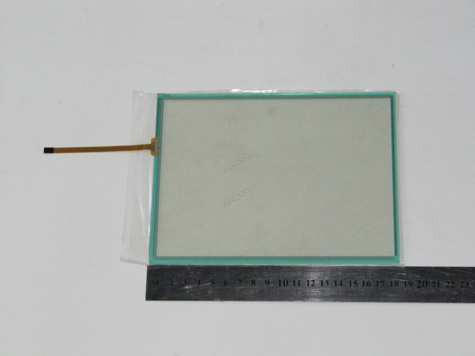 N010-0554-T511 Fujitsu LCD Dotykové Panely 8,4" Pen & Finger 4 vodiče Rezistivní 