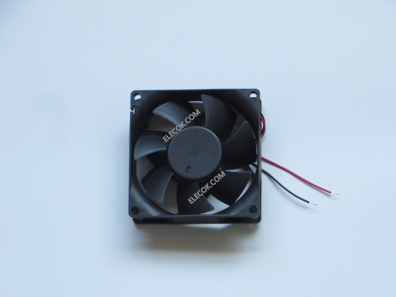 MAGIC MGA8024XB-O25 24V 0,23A 2wires cooling fan without konektor cable délka je 30cm 