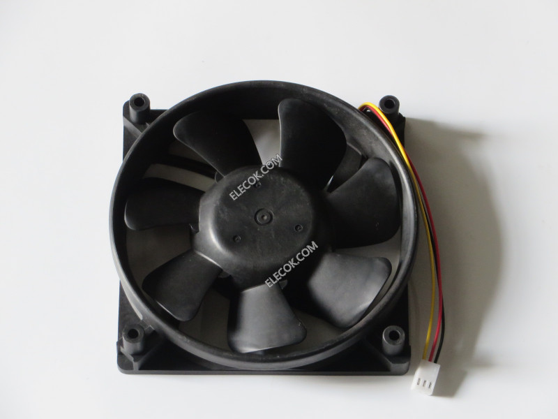 SERVO SCUDM12B4P 12V 0.38A 4.5W 3wires cooling fan