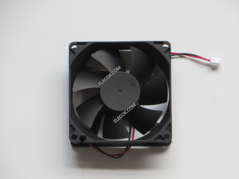 Jamicon JF0825B2SRAR 24V 0.17A  2wires cooling fan