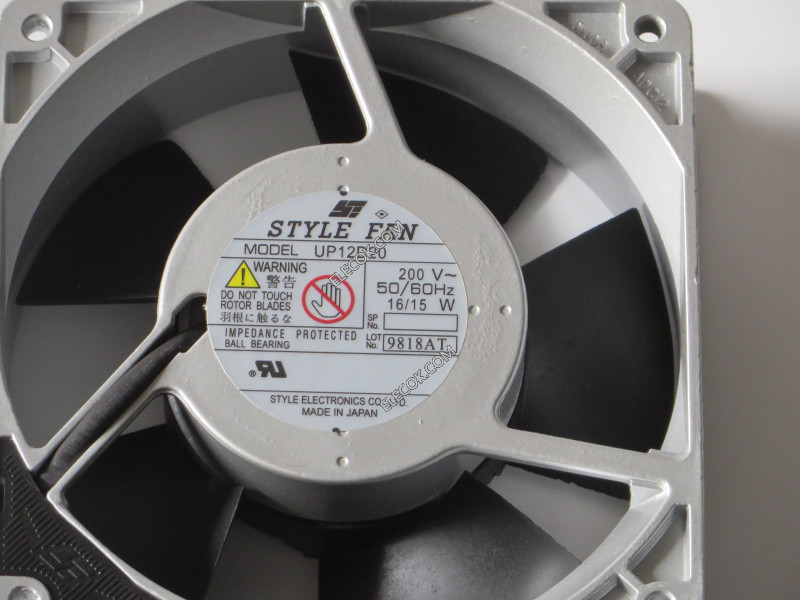 STYLE UP12D20 200V  50/60HZ  16/15W Cooling Fan   with  socket connection