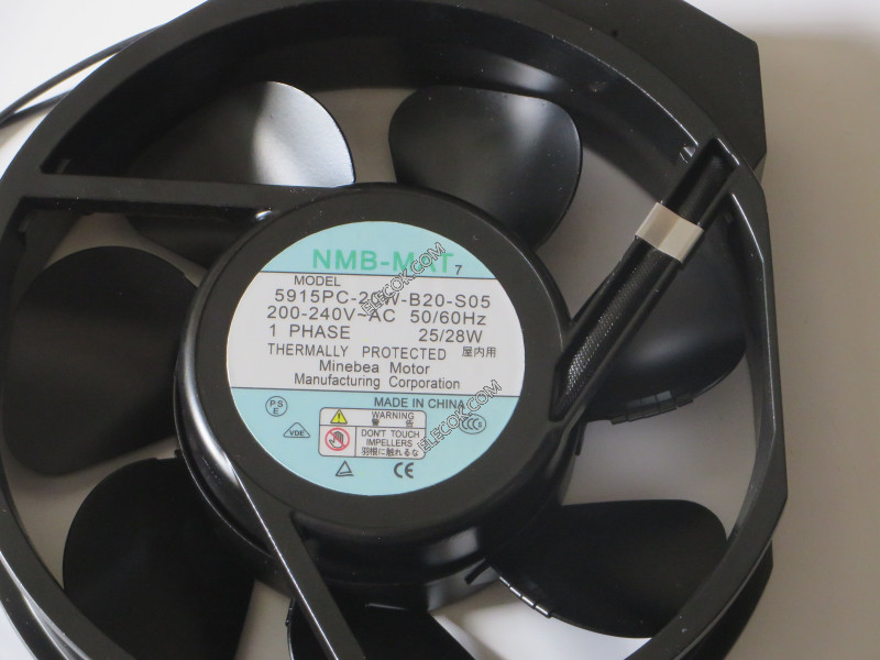 NMB 5915PC-20W-B20-S05 200V-240V   50/60HZ   25/28W  2wires cooling fan