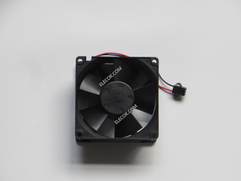 NMB 3112KL-05W-B60-E00 24V 0,28A 2wires Cooling Fan 