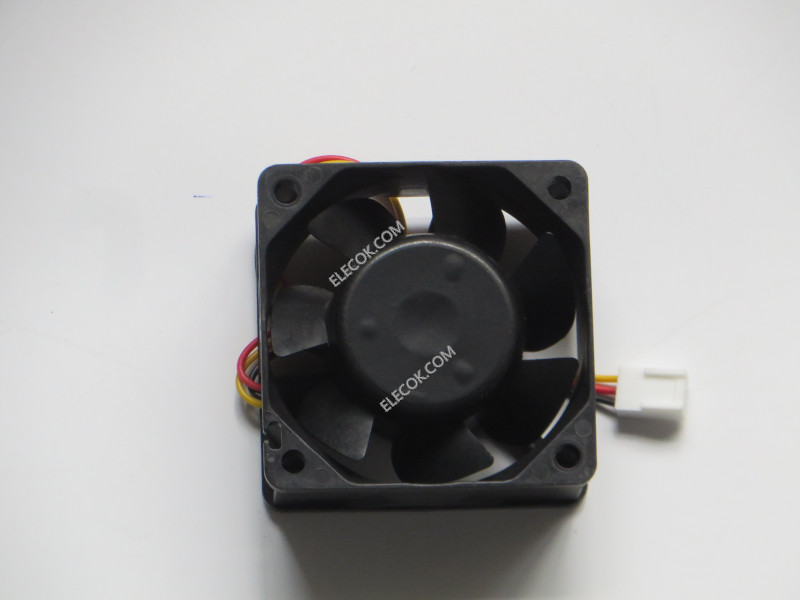 Sanyo 9RH0612S4D03 12V 0.14A 3wires Cooling Fan