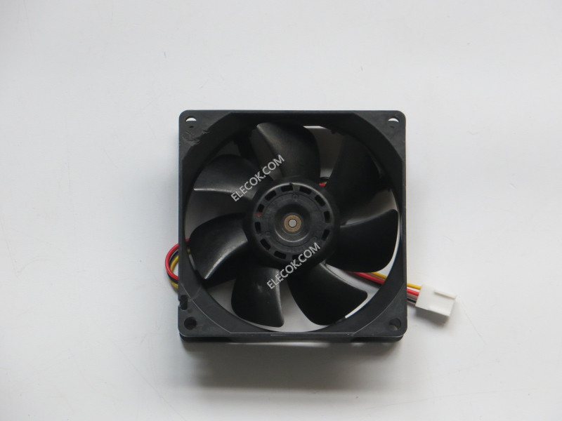 Sanyo 9S0812H4011 12V0.23A  3wries Cooling Fan