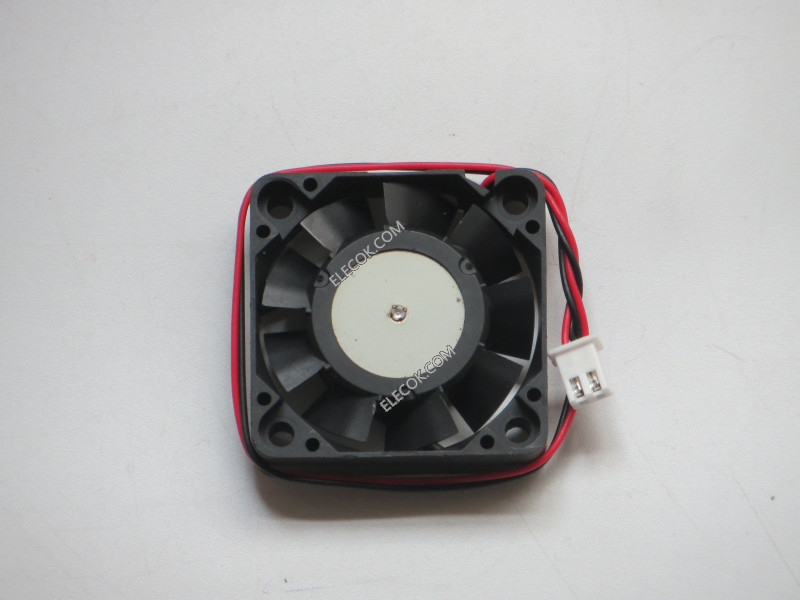 NMB 1604KL-04W-B30-B00 12V 0,09A 0,74W 2wires Cooling Fan 