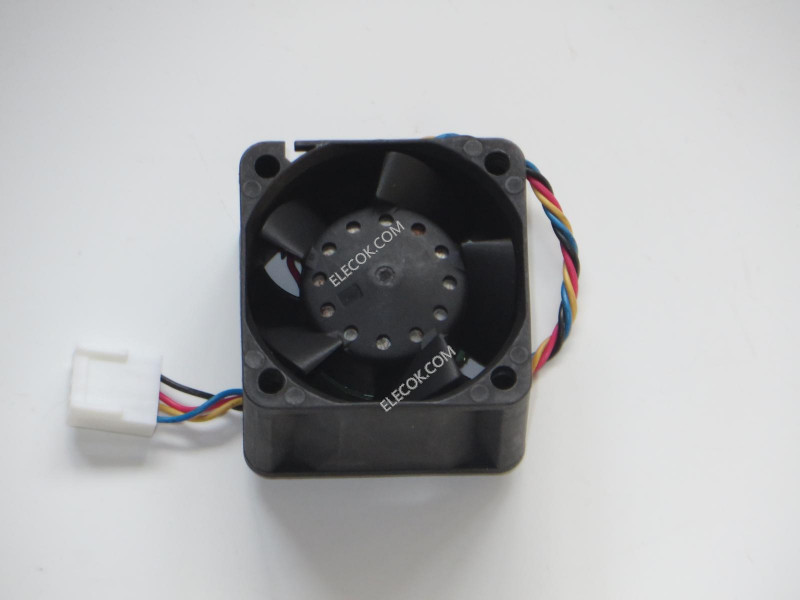 AVC DB04028B12S 12V 0,96A 4wires Cooling Fan 