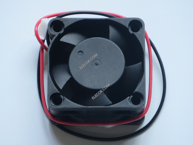 YOUNG LIN DFS402012L 12V 0,8W 2wires Cooling Fan 