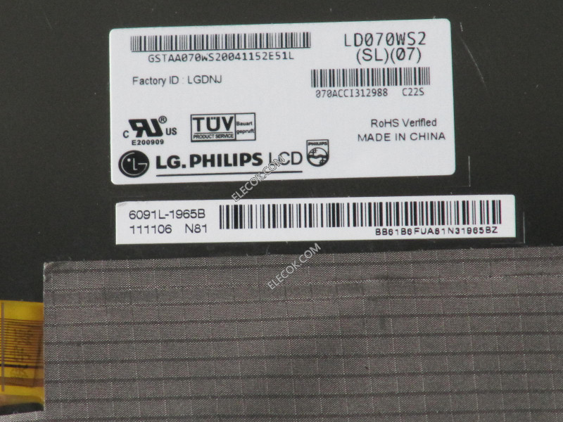 LD070WS2-SL07 7.0" a-Si TFT-LCD Panel pro LG Display male konektor 