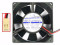 Sanyo Denki 109P0812W4051 Szerver - Négyzet Ventilátor sq80x80x25, w110x2x2, 12V 0,15A 2 vezeték 